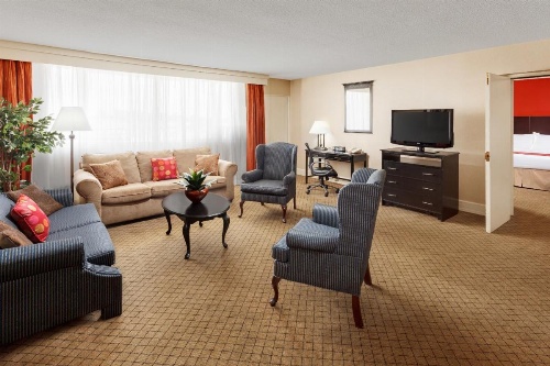 Baymont by Wyndham Fayetteville Fort Bragg Area image 33