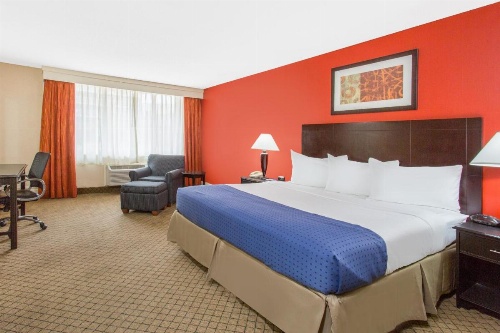 Baymont by Wyndham Fayetteville Fort Bragg Area image 42