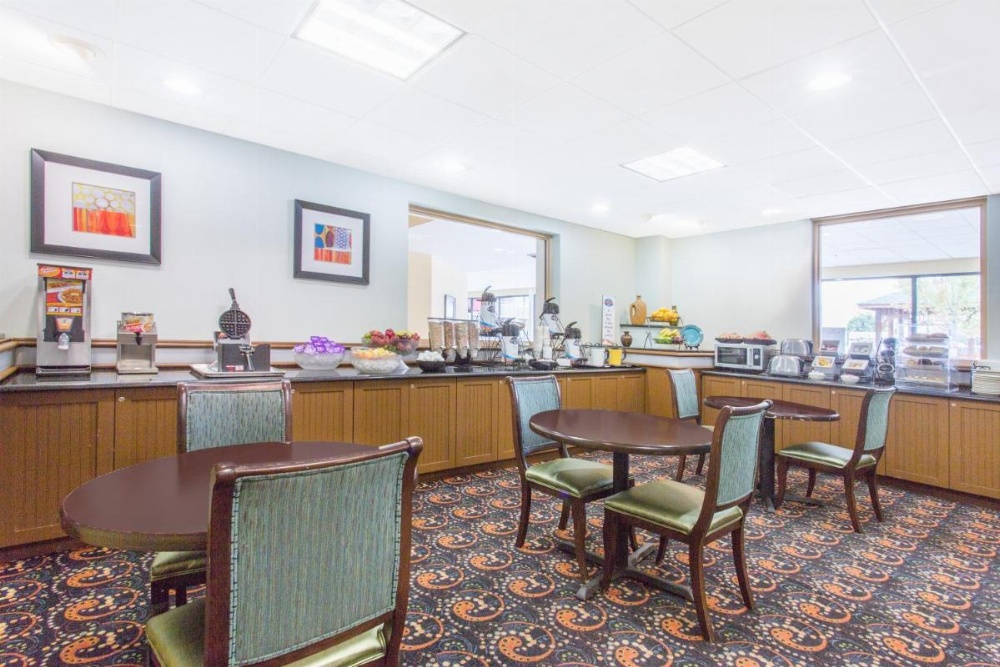 Baymont by Wyndham Fayetteville Fort Bragg Area Image 46